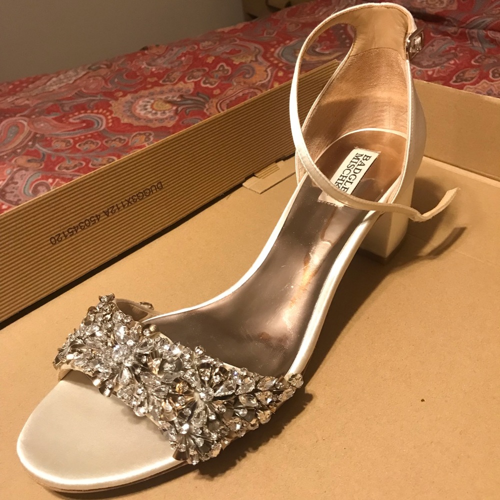 Badgley Mischka shoes, size 11